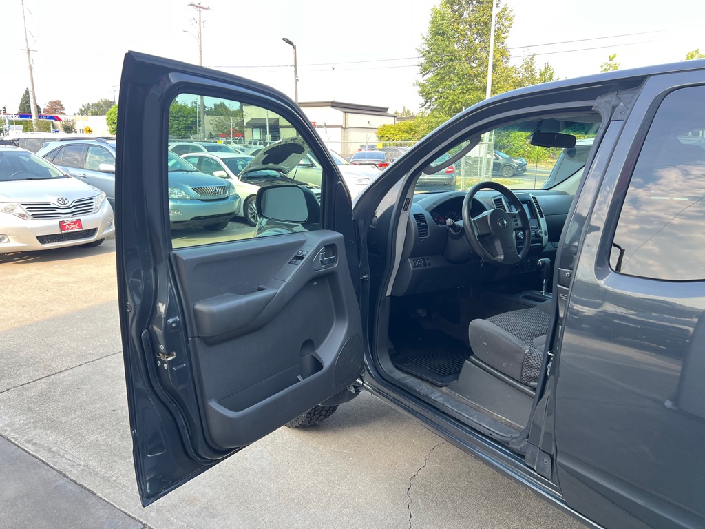 Photo 11 of this NISSAN FRONTIER