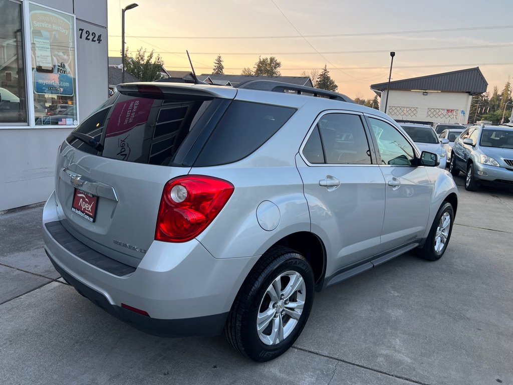 Photo 7 of this CHEVROLET EQUINOX