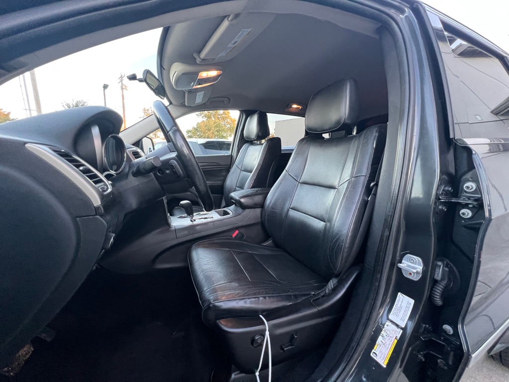 Photo 11 of this JEEP GRAND CHEROKEE