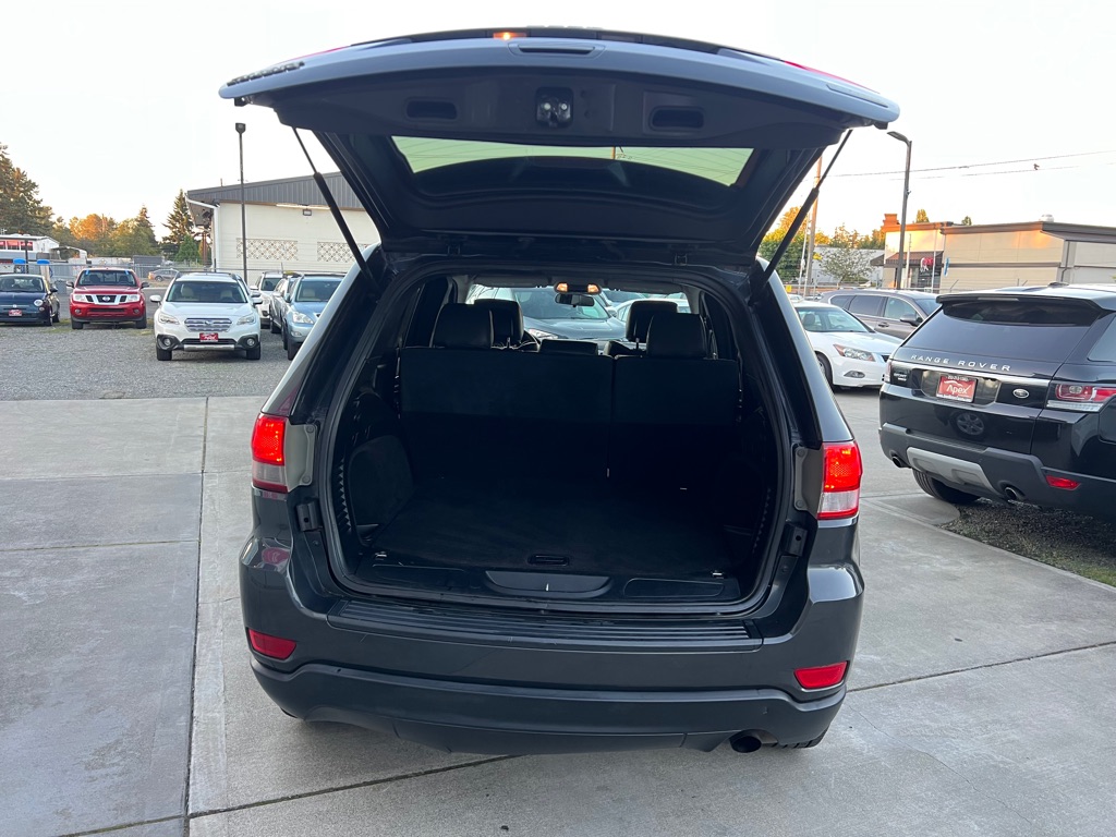 Photo 15 of this JEEP GRAND CHEROKEE