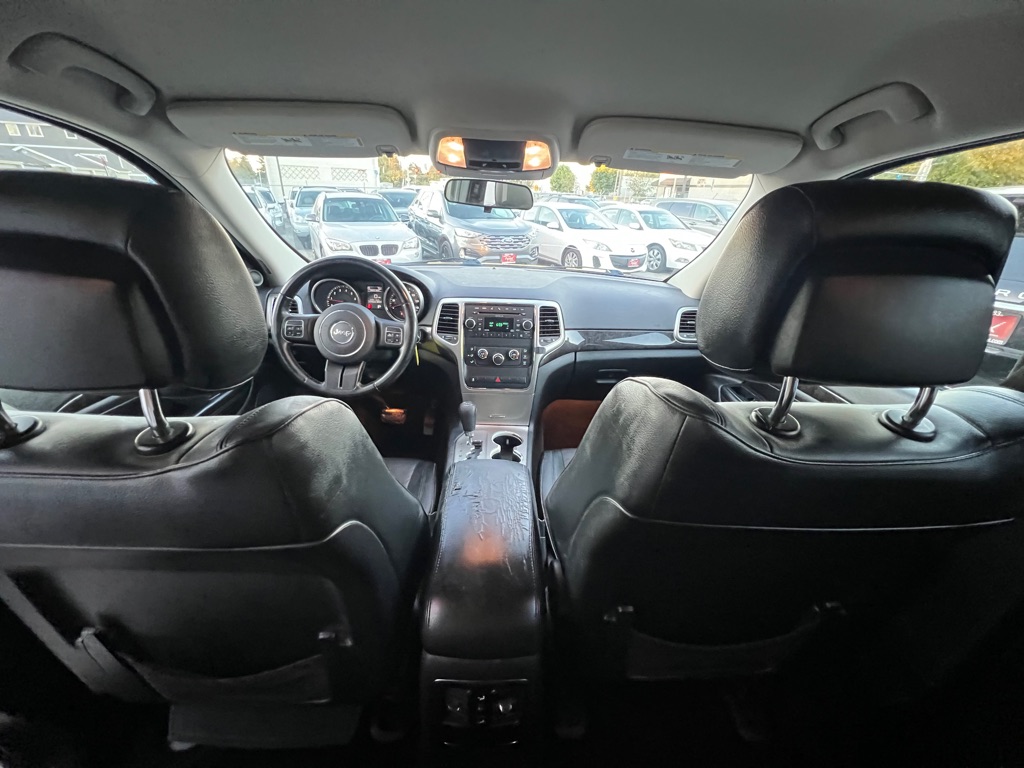 Photo 13 of this JEEP GRAND CHEROKEE