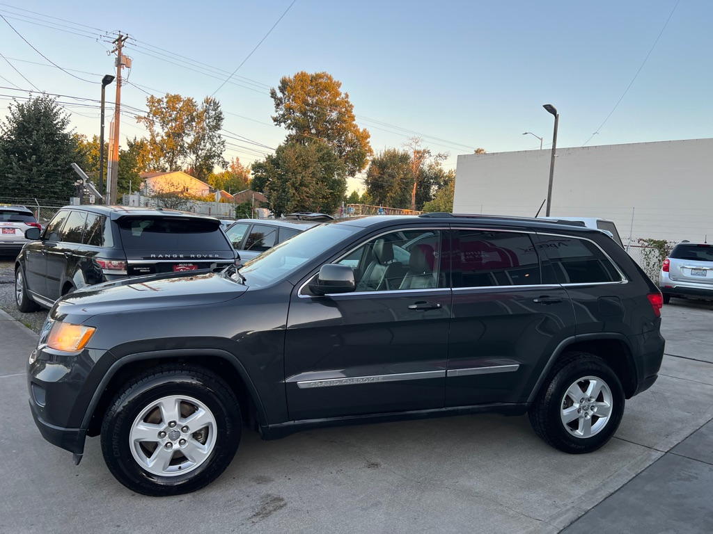 Photo 4 of this JEEP GRAND CHEROKEE