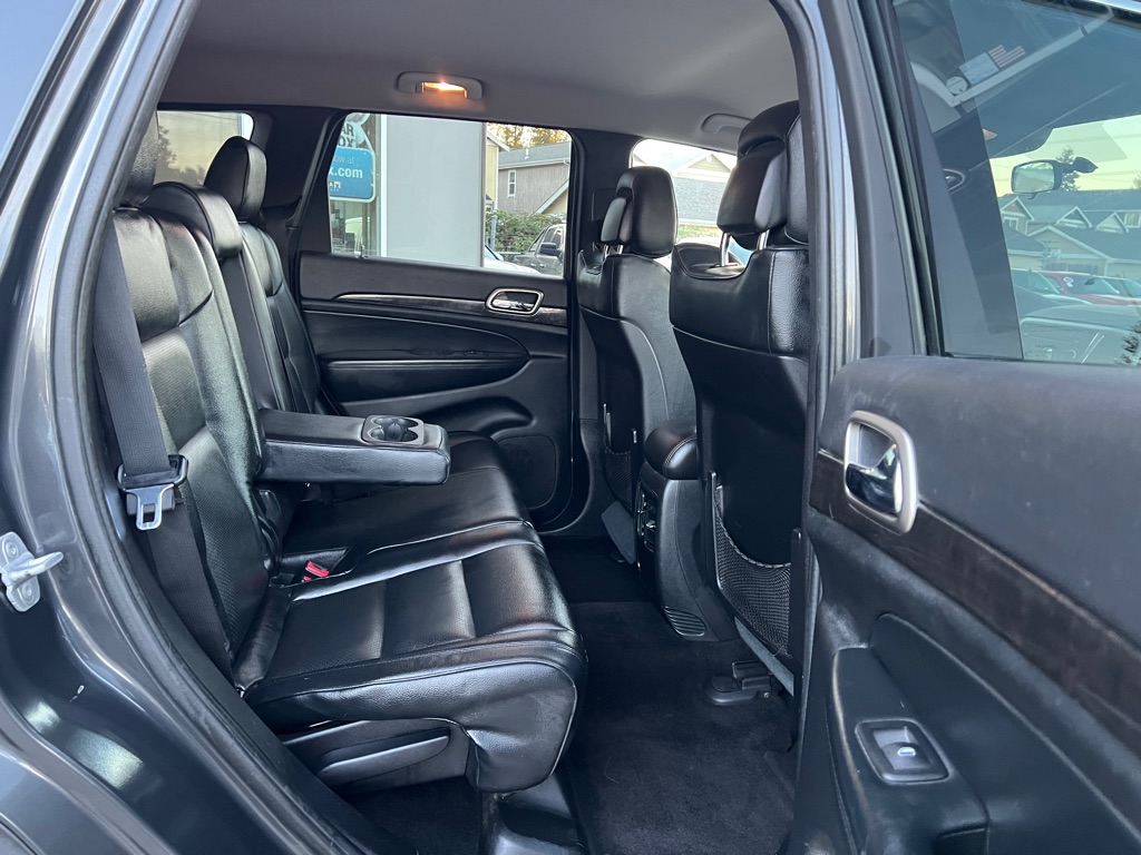 Photo 16 of this JEEP GRAND CHEROKEE