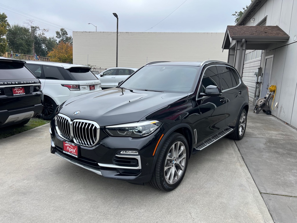 Photo 3 of this BMW X5