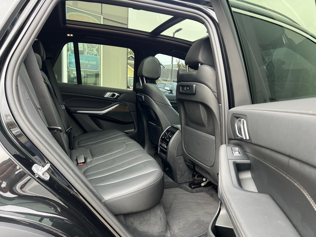 Photo 17 of this BMW X5