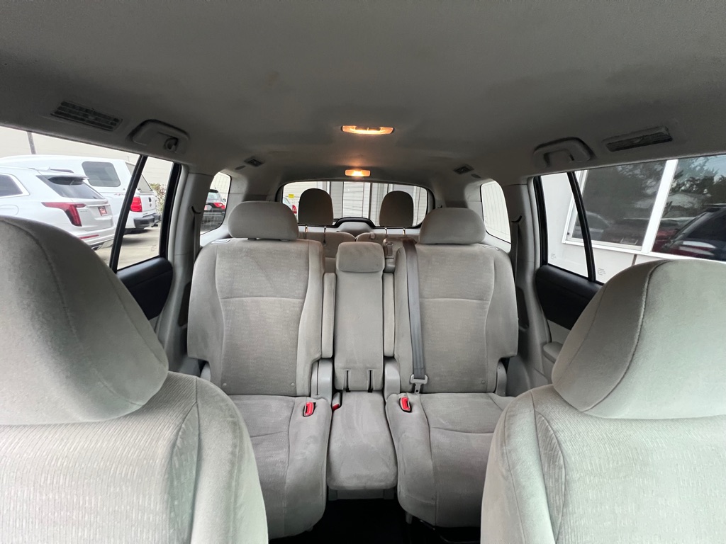 Photo 21 of this TOYOTA HIGHLANDER
