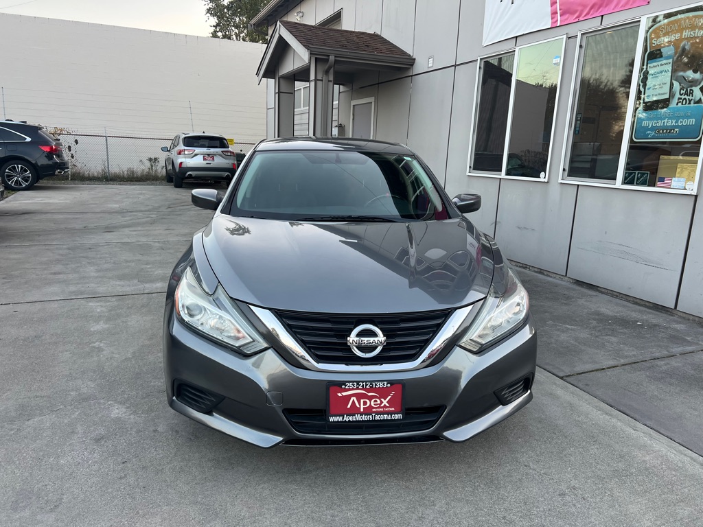 Photo 2 of this NISSAN ALTIMA