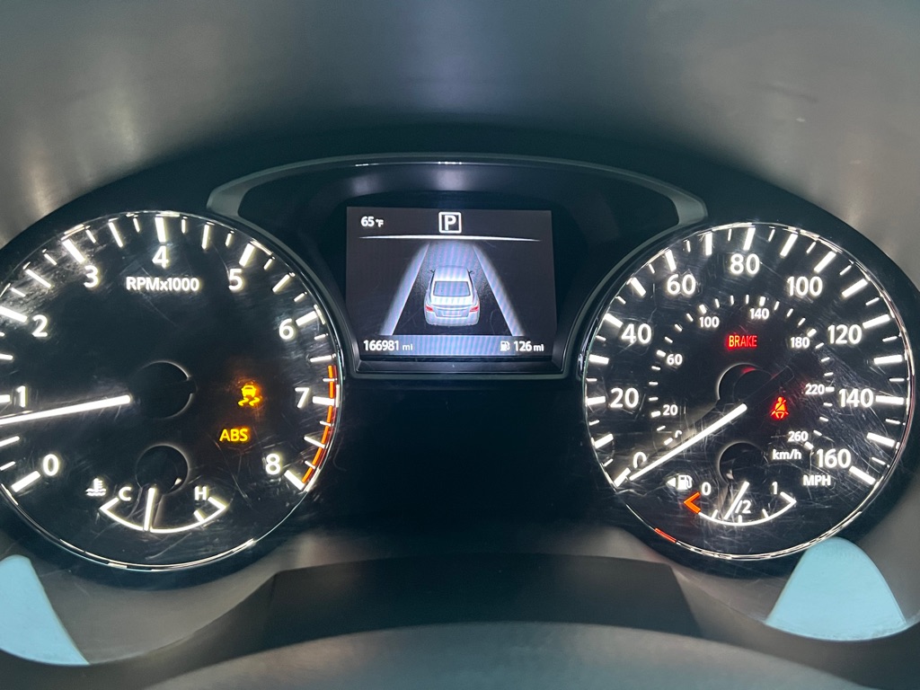 Photo 21 of this NISSAN ALTIMA