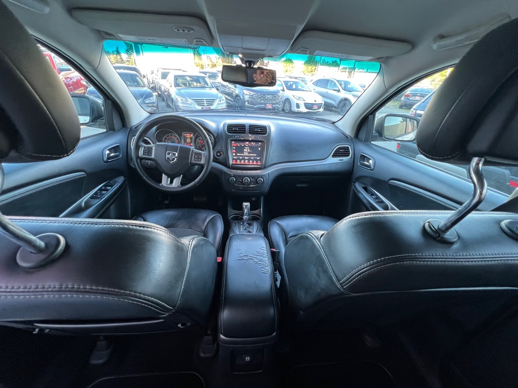 Photo 13 of this DODGE JOURNEY