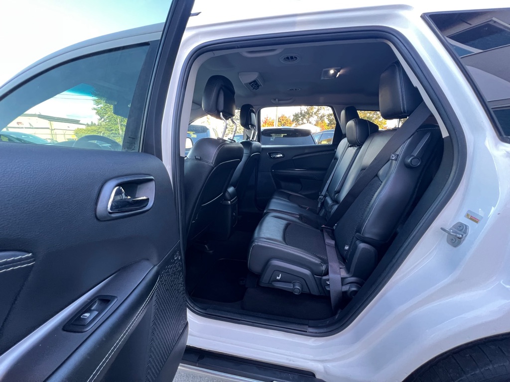 Photo 12 of this DODGE JOURNEY