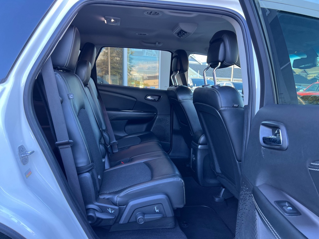 Photo 17 of this DODGE JOURNEY