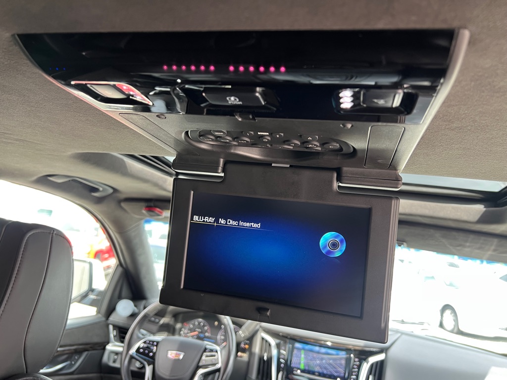 Photo 24 of this CADILLAC ESCALADE ESV