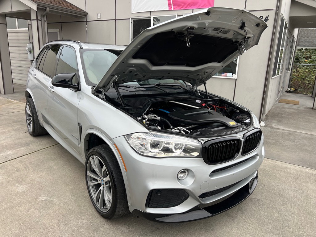 Photo 10 of this BMW X5
