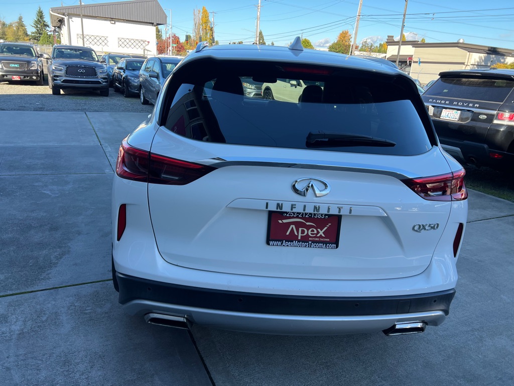 Photo 6 of this INFINITI QX50