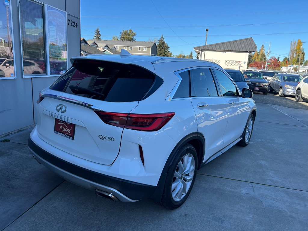 Photo 7 of this INFINITI QX50