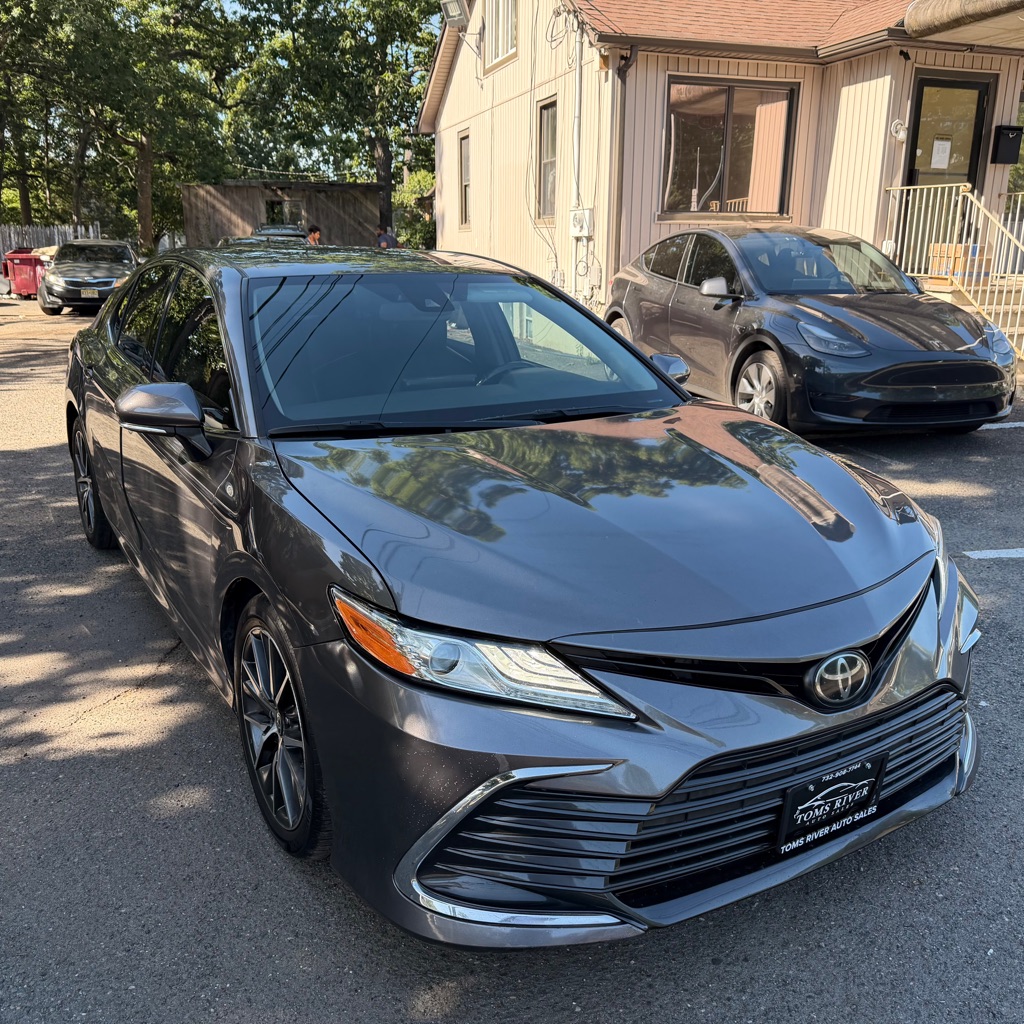 Photo 7 of this TOYOTA CAMRY