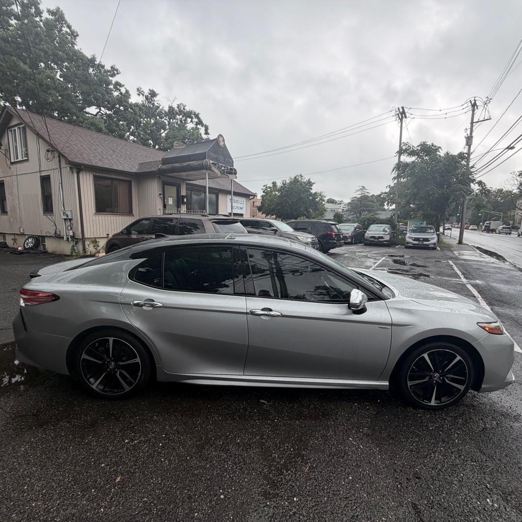 Photo 6 of this TOYOTA CAMRY