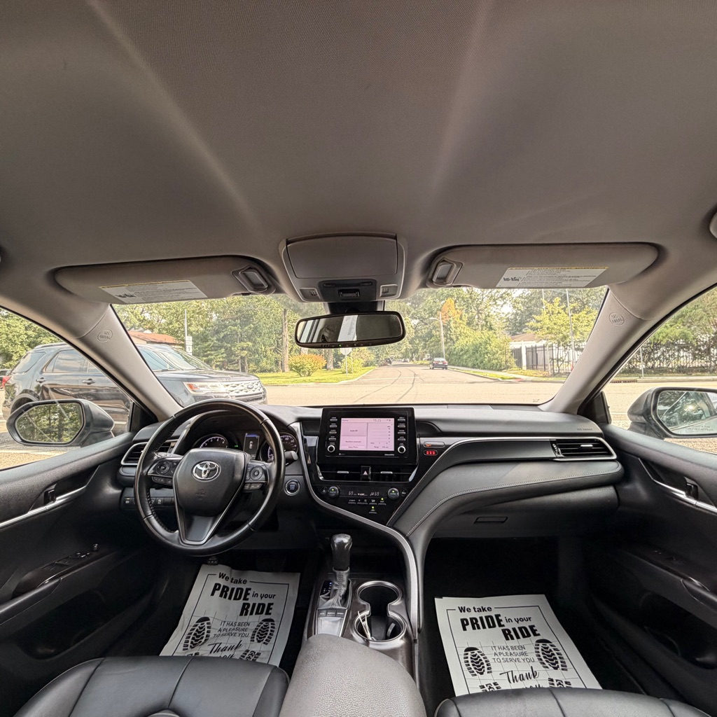 Photo 14 of this TOYOTA CAMRY