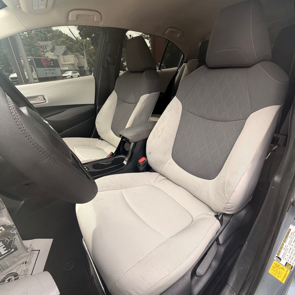 Photo 19 of this TOYOTA COROLLA