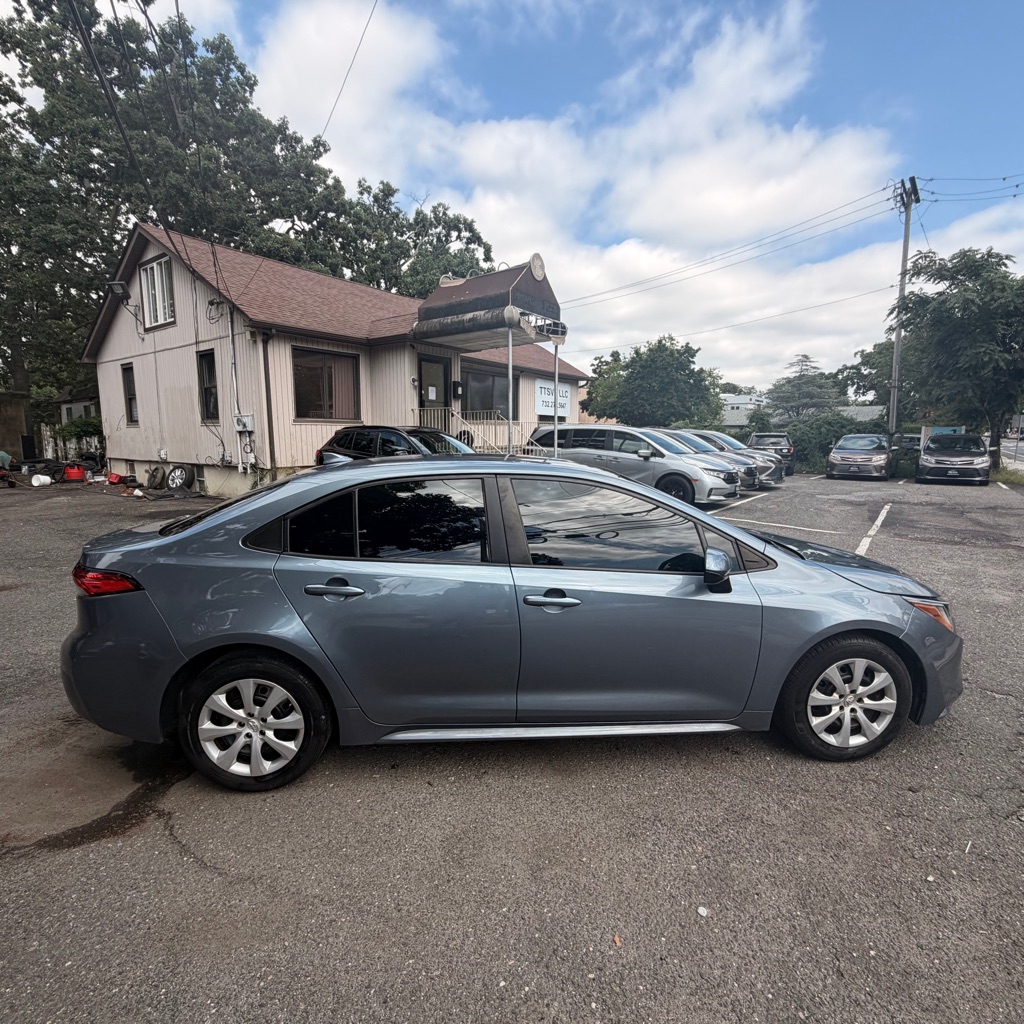 Photo 6 of this TOYOTA COROLLA