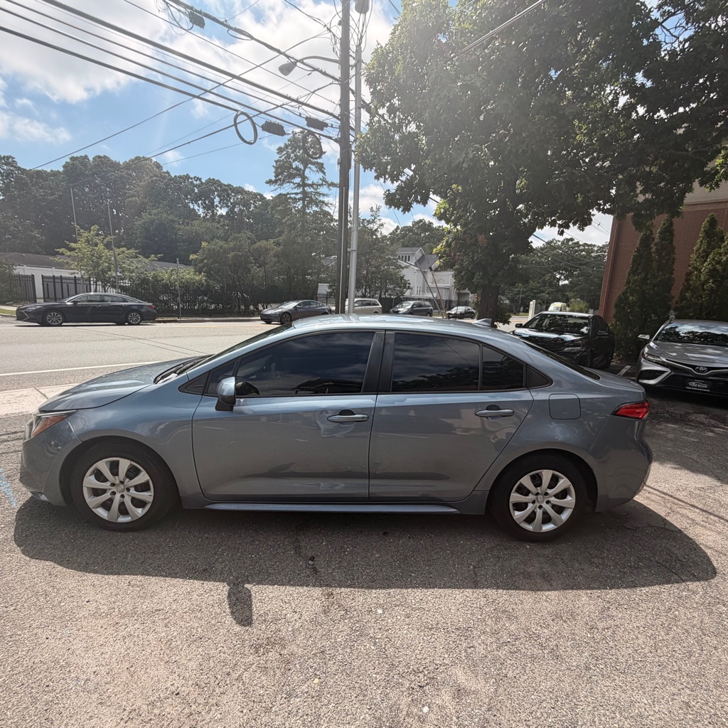 Photo 2 of this TOYOTA COROLLA