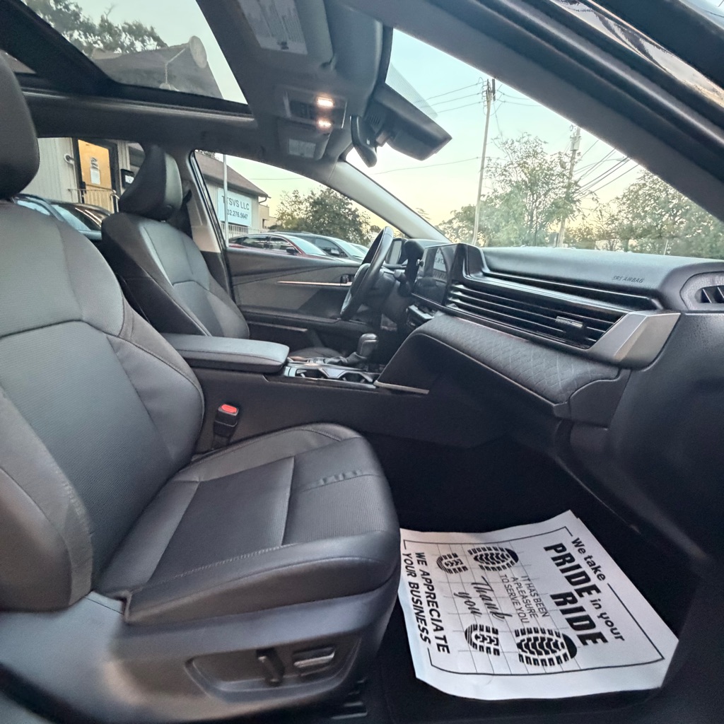 Photo 16 of this TOYOTA CAMRY