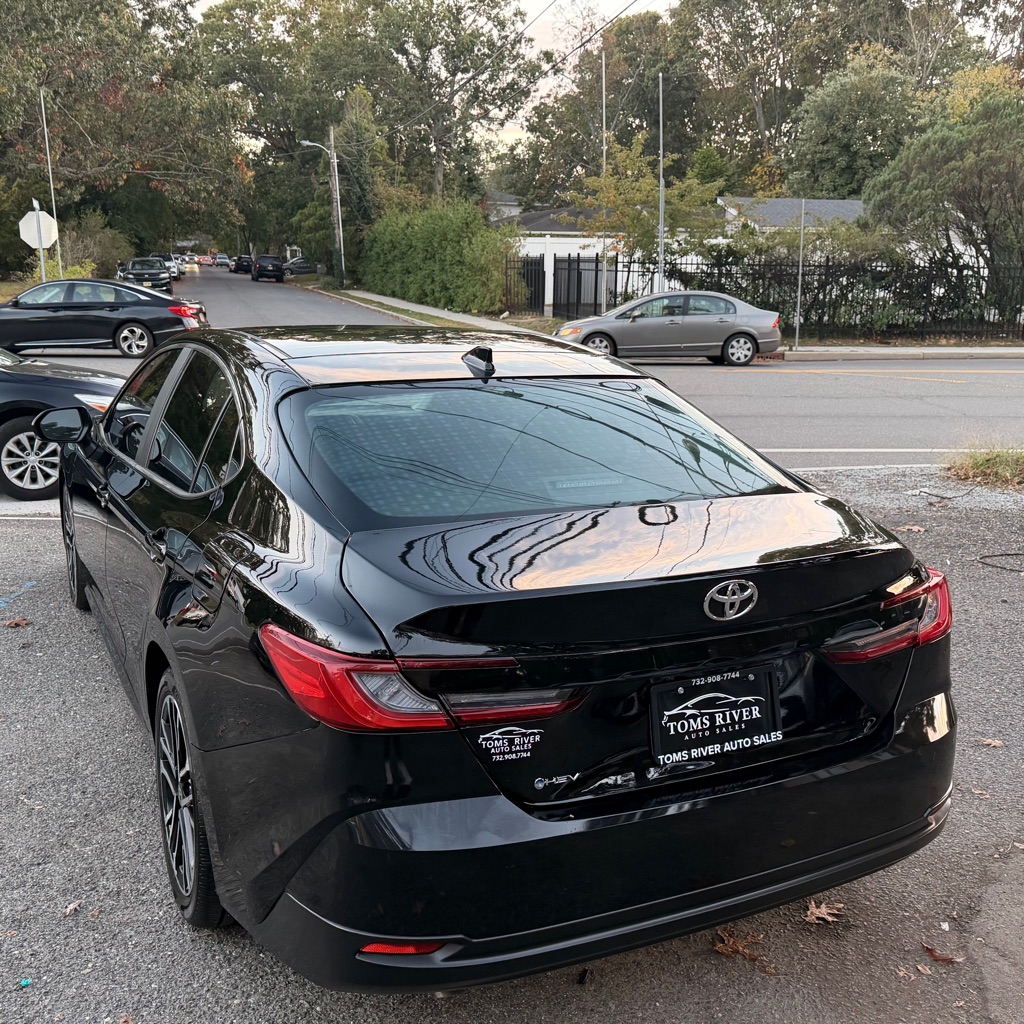 Photo 3 of this TOYOTA CAMRY