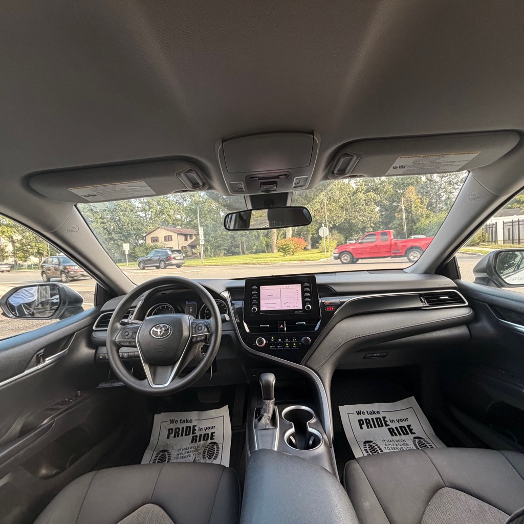Photo 14 of this TOYOTA CAMRY