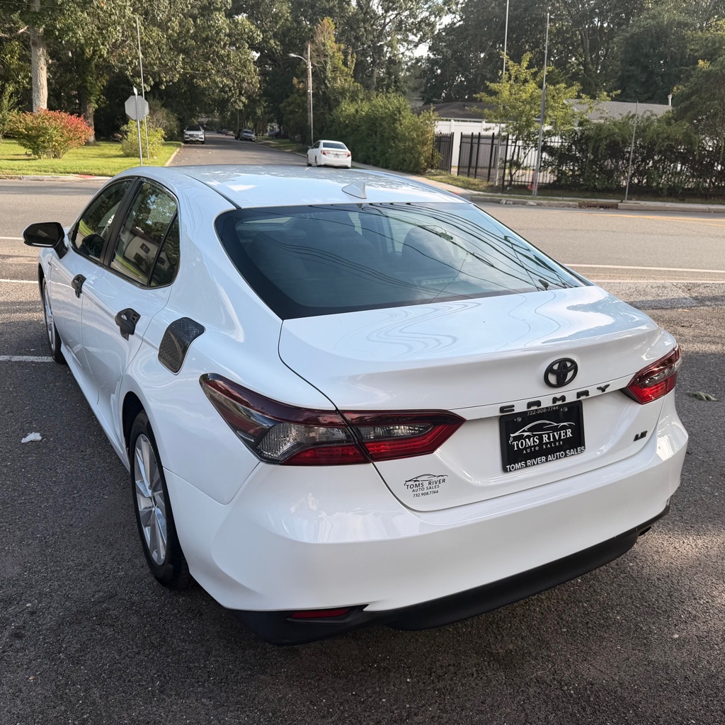 Photo 3 of this TOYOTA CAMRY