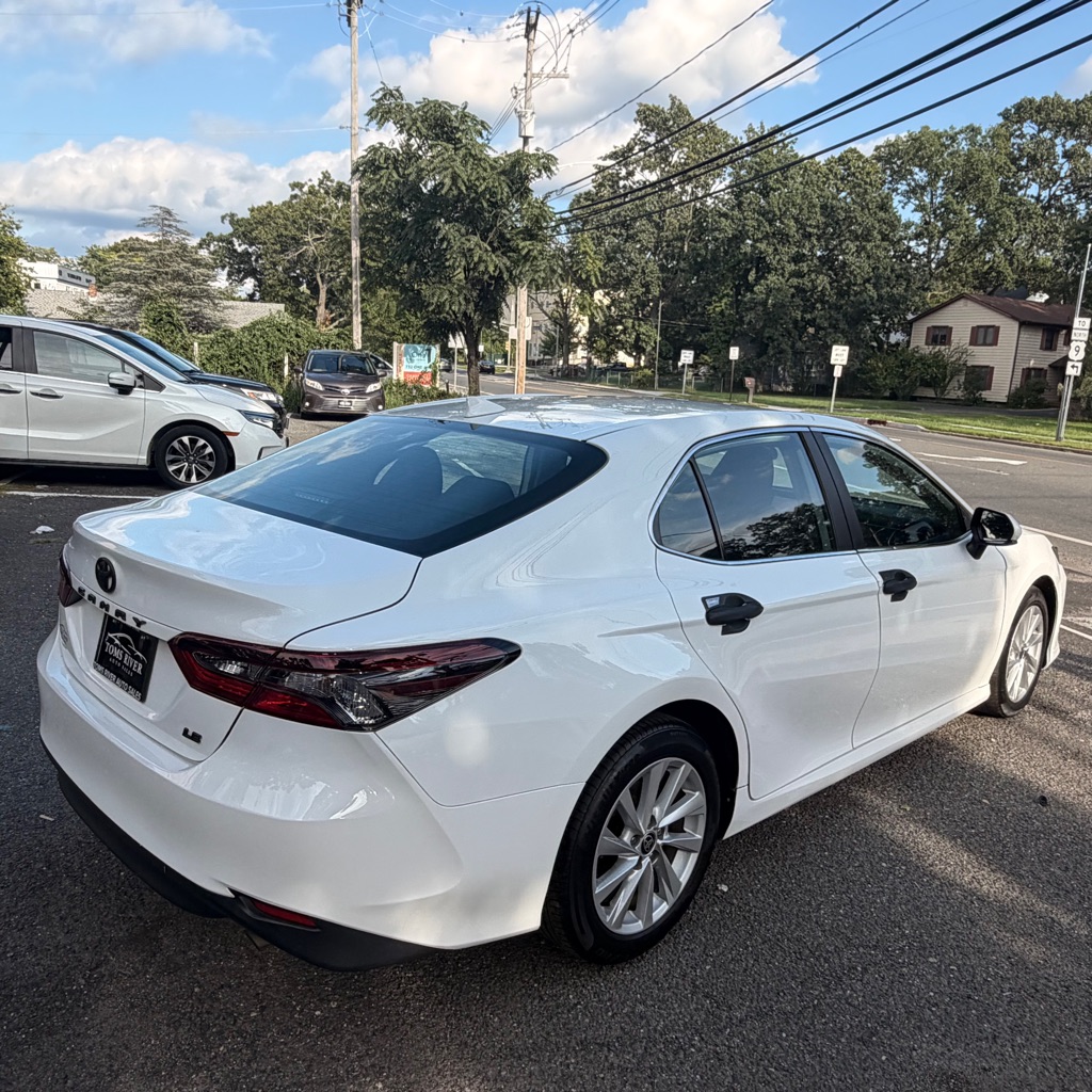 Photo 5 of this TOYOTA CAMRY