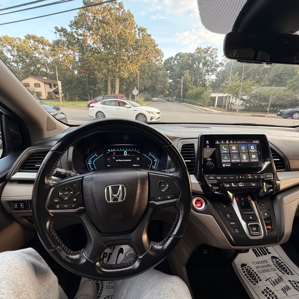 Photo 21 of this HONDA ODYSSEY
