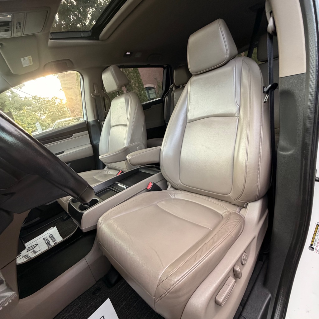 Photo 20 of this HONDA ODYSSEY