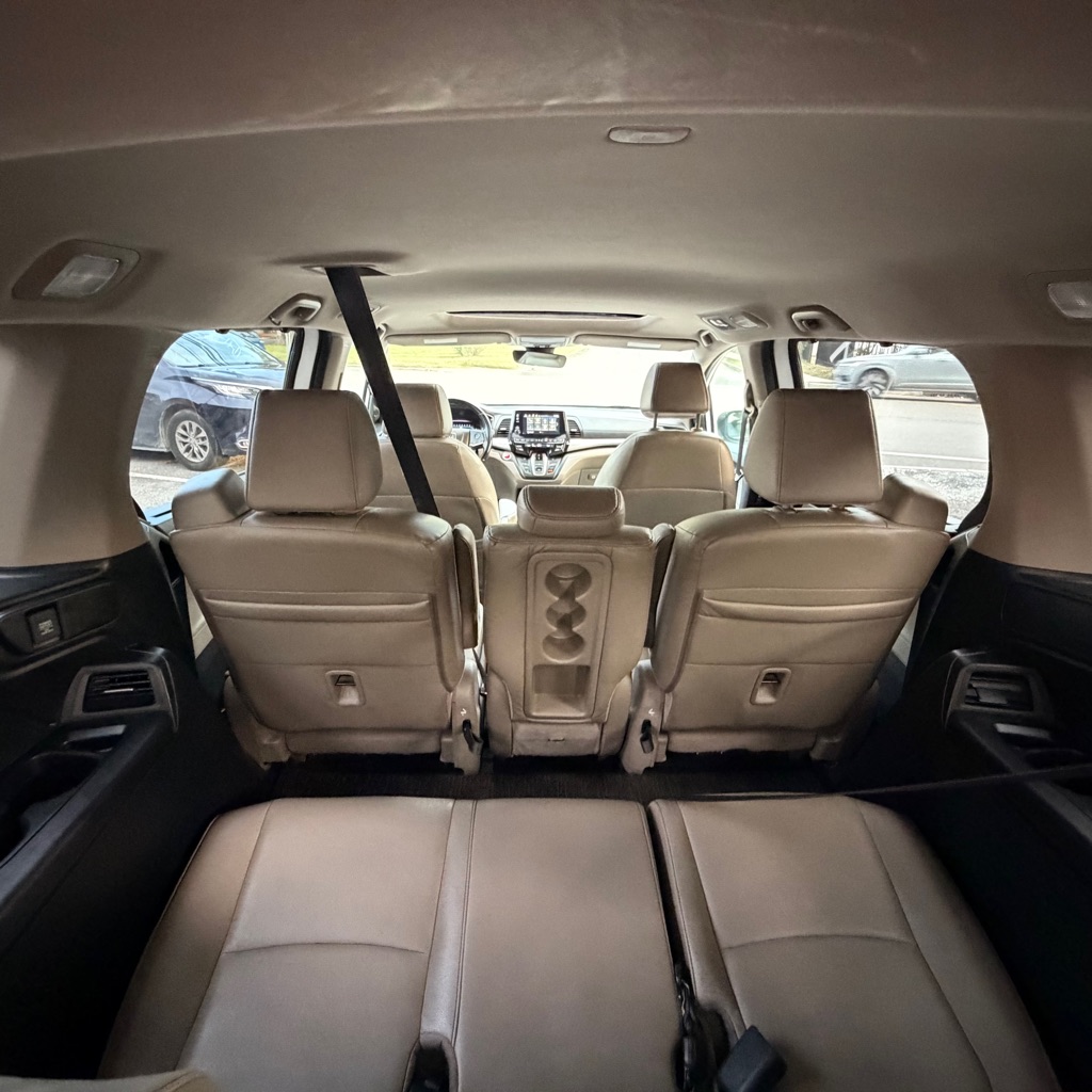 Photo 10 of this HONDA ODYSSEY