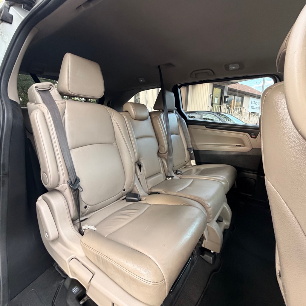 Photo 15 of this HONDA ODYSSEY