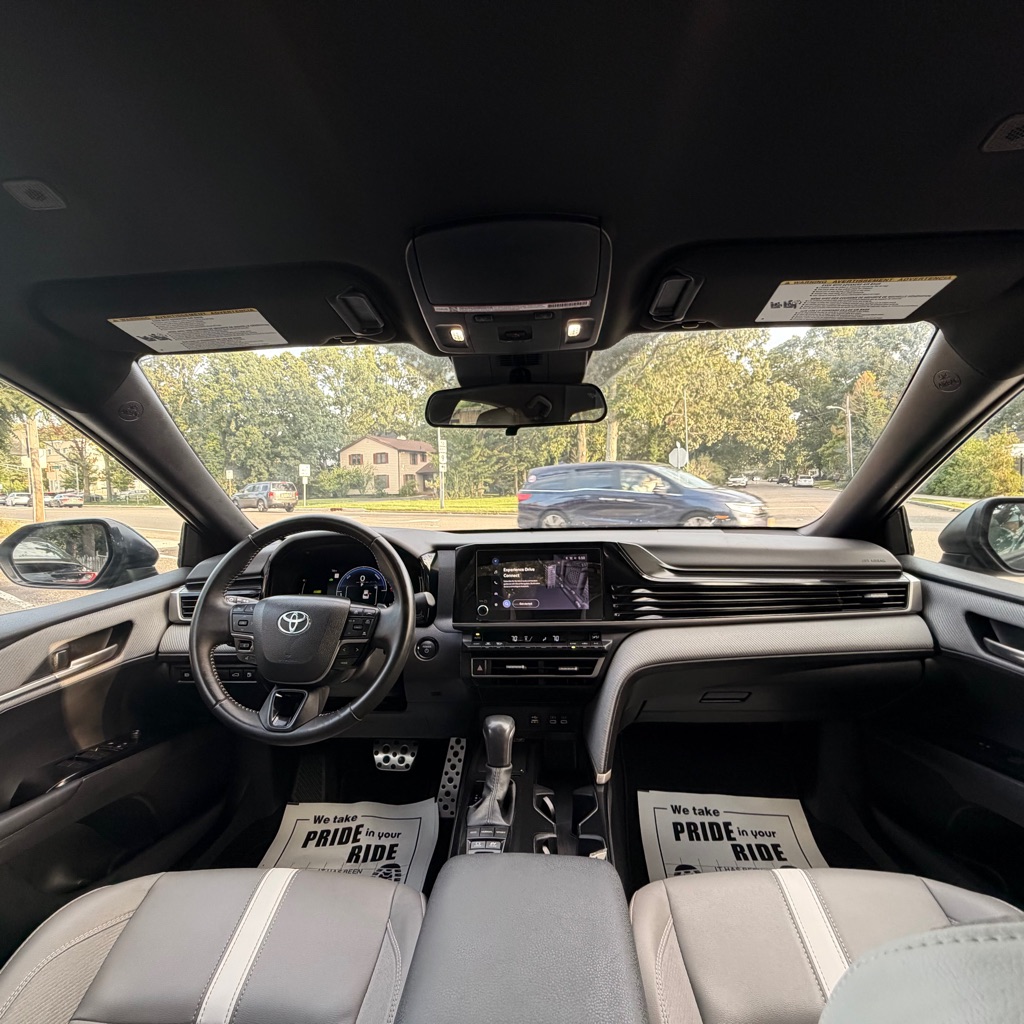 Photo 14 of this TOYOTA CAMRY