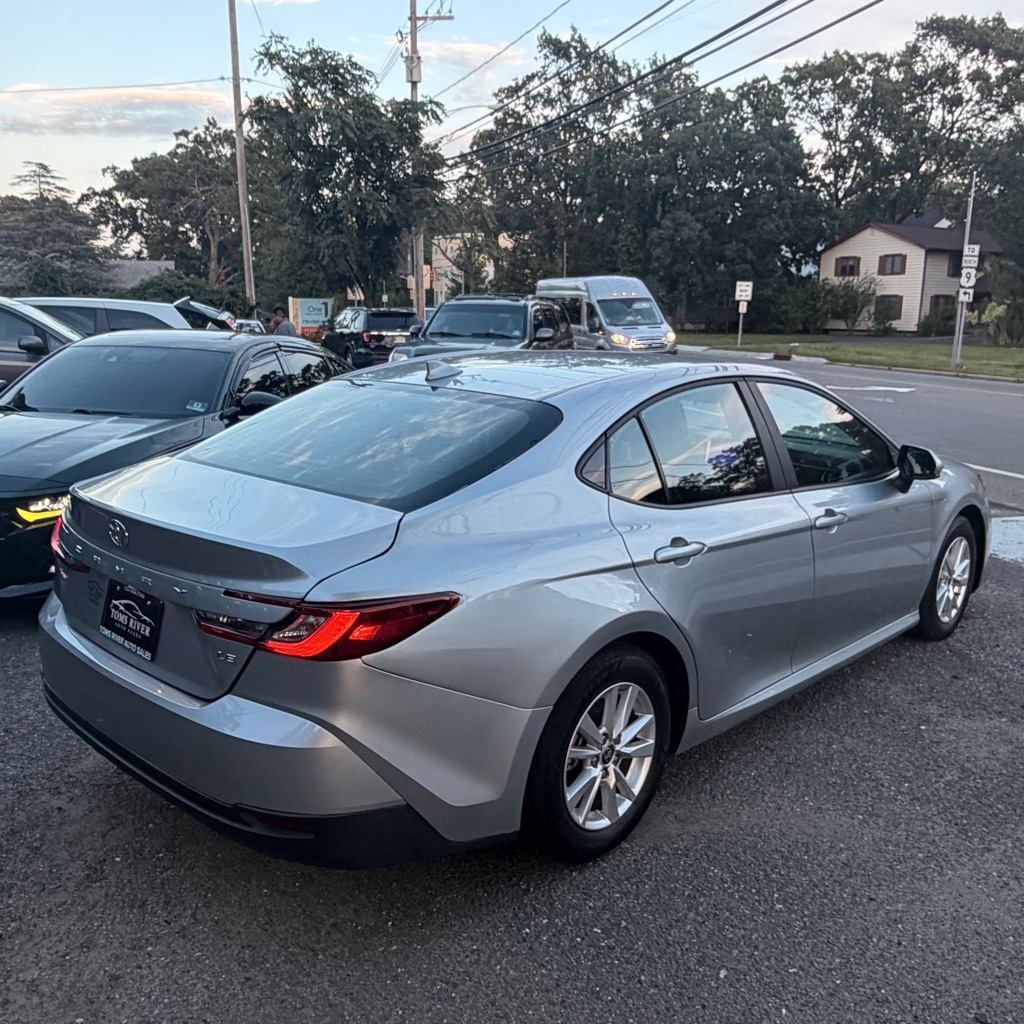 Photo 5 of this TOYOTA CAMRY