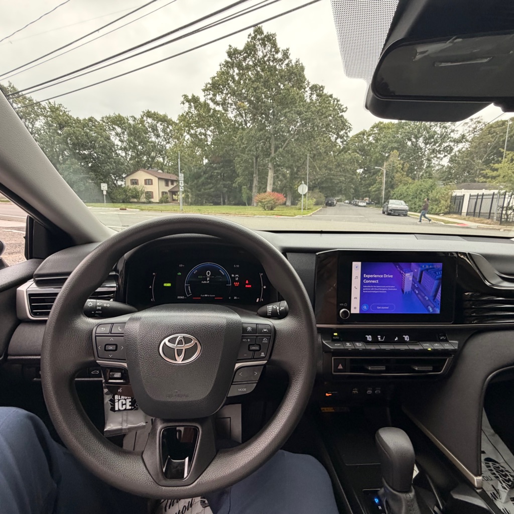 Photo 18 of this TOYOTA CAMRY