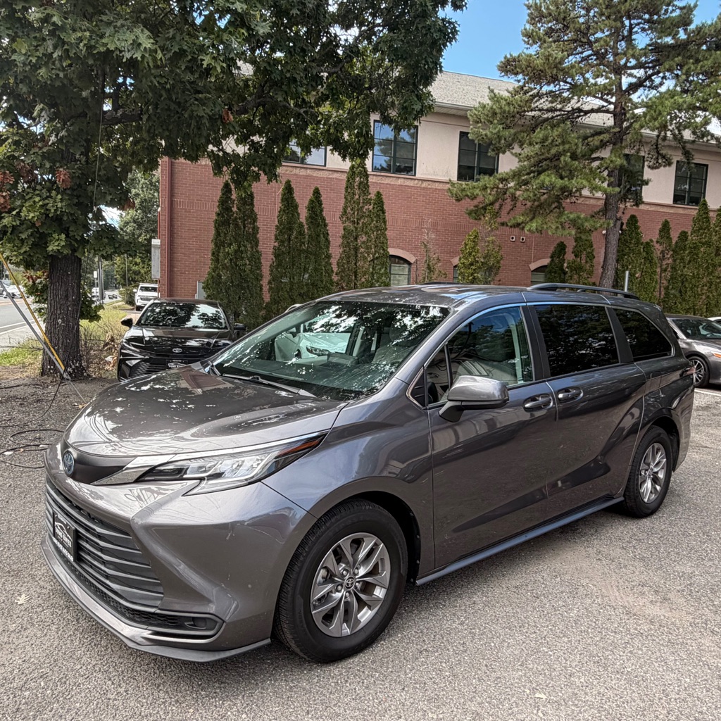 2022 TOYOTA SIENNA