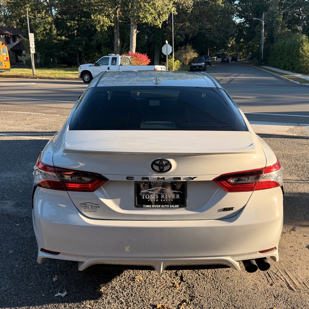 Photo 4 of this TOYOTA CAMRY