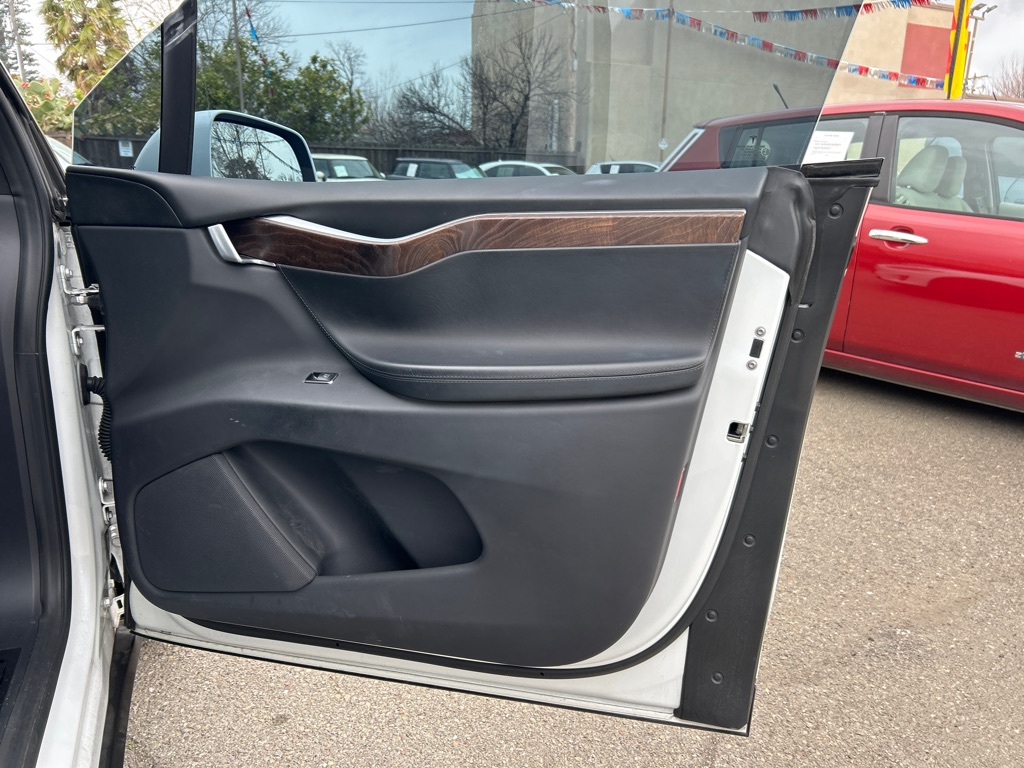 TESLA MODEL X 2016 TESLA MODEL X 5YJXCAE20GF021383