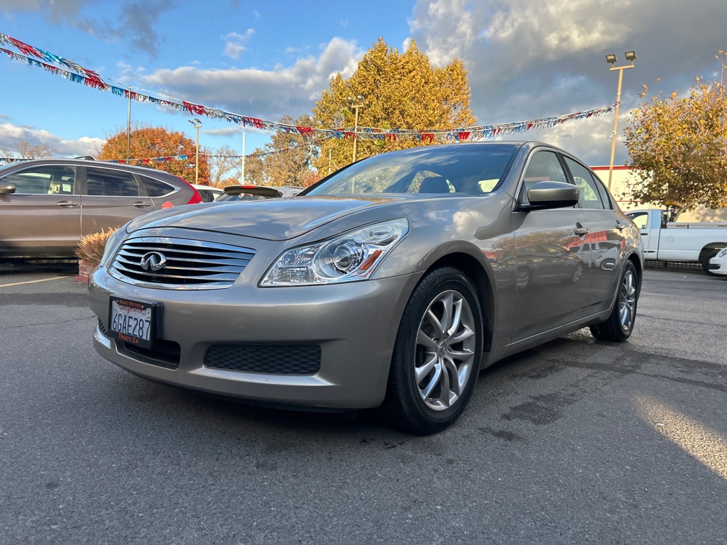 INFINITI G37 2009 INFINITI G37 JNKCV61E39M011591