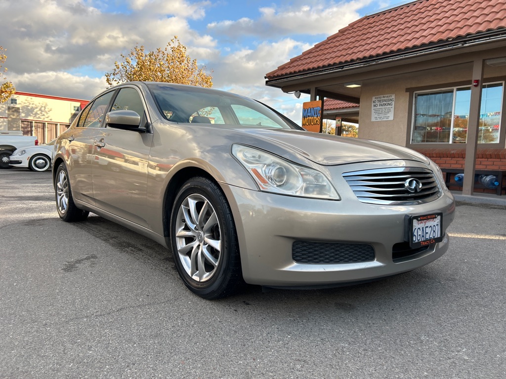 INFINITI G37 2009 INFINITI G37 JNKCV61E39M011591