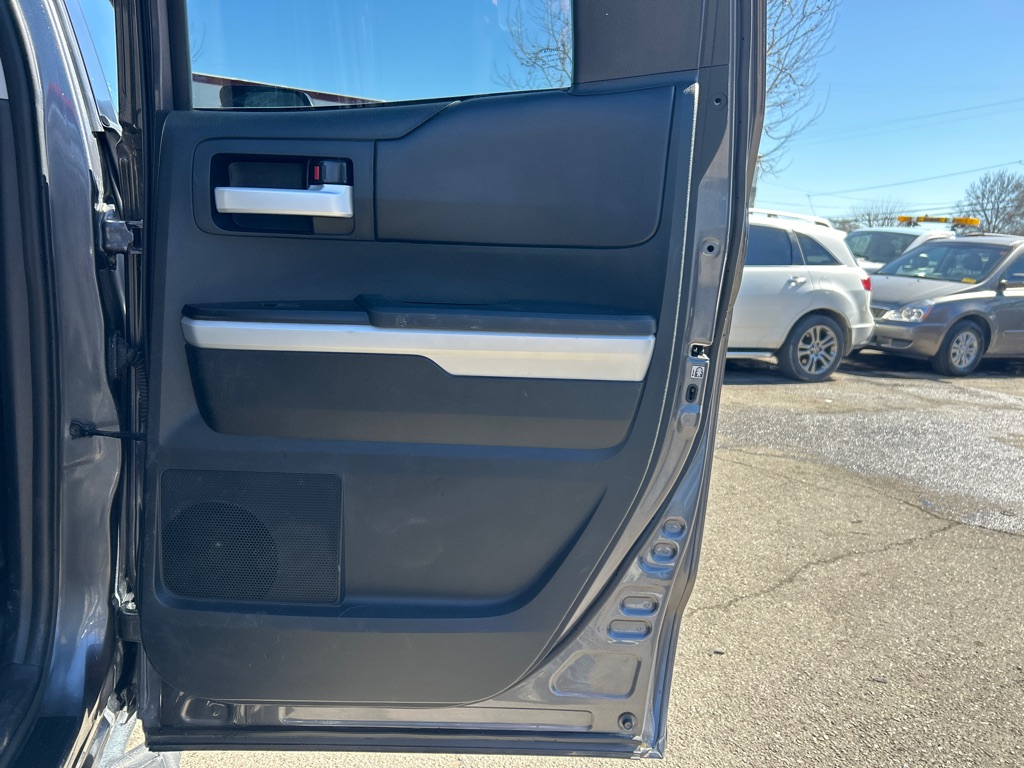 TOYOTA TUNDRA 2017 TOYOTA TUNDRA 5TFRY5F14HX213355