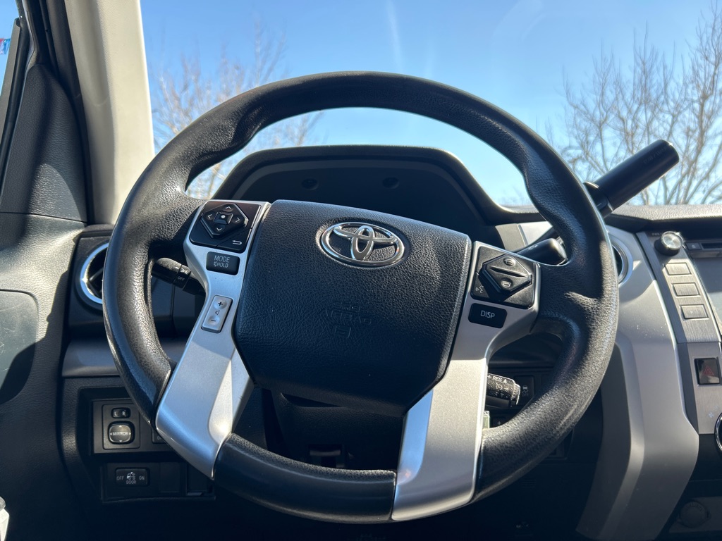 TOYOTA TUNDRA 2017 TOYOTA TUNDRA 5TFRY5F14HX213355