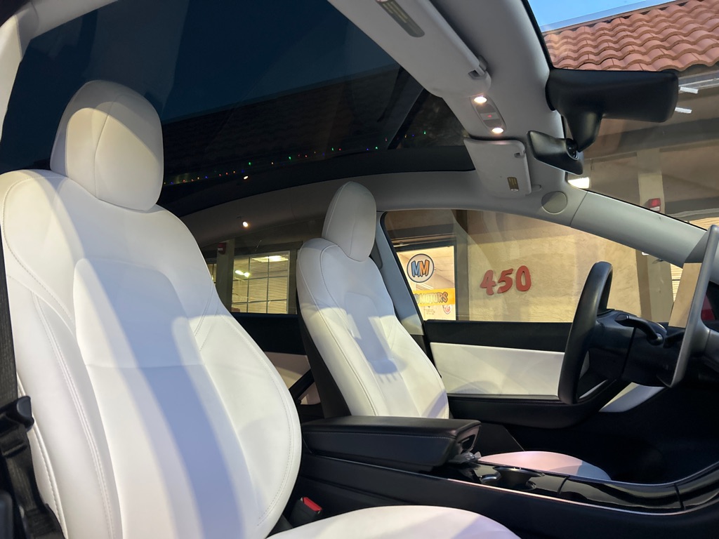 TESLA MODEL Y 2020 TESLA MODEL Y 5YJYGDEE5LF058699