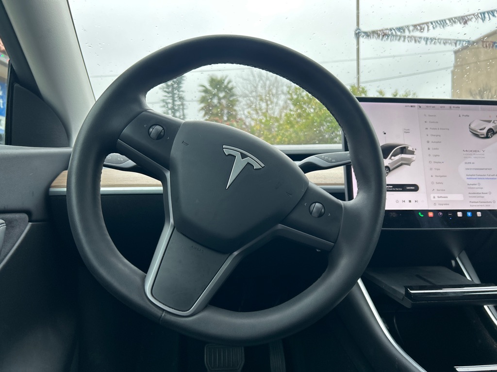 TESLA MODEL Y 2021 TESLA MODEL Y 5YJYGDEE8MF087437