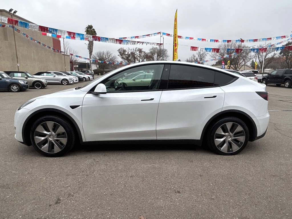 TESLA MODEL Y 2021 TESLA MODEL Y 5YJYGDEE8MF087437