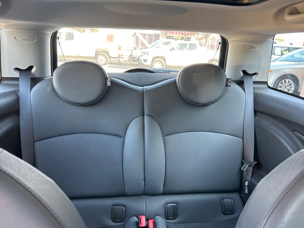 MINI COOPER 2010 MINI COOPER WMWMF7C57ATZ34556