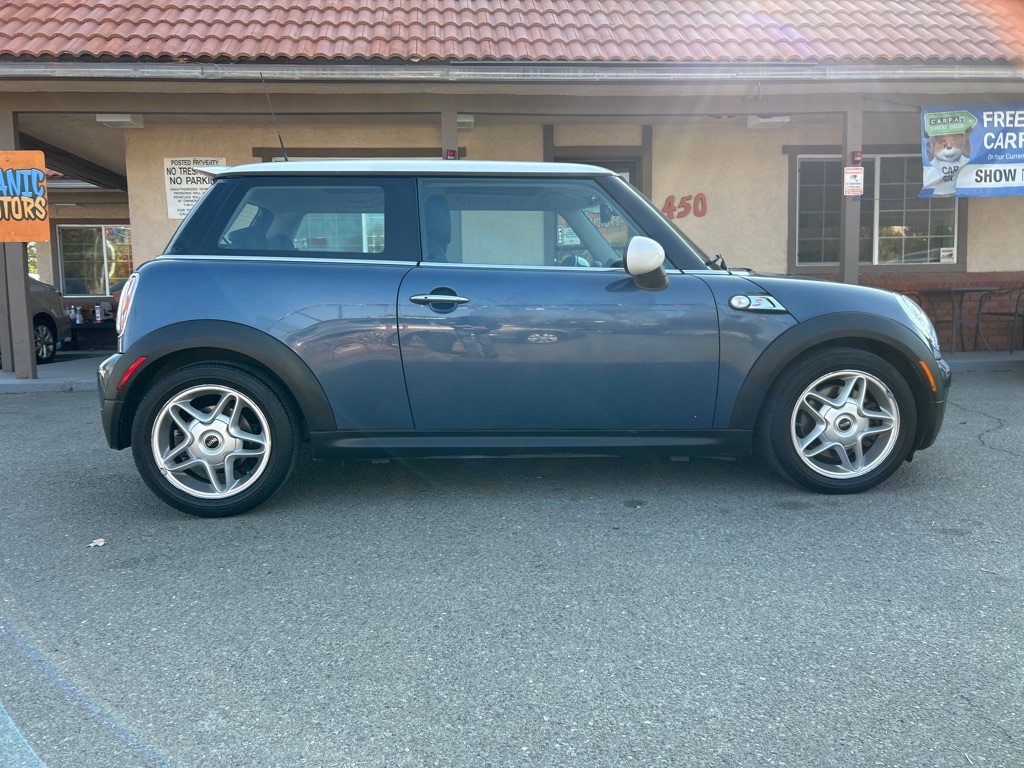 MINI COOPER 2010 MINI COOPER WMWMF7C57ATZ34556