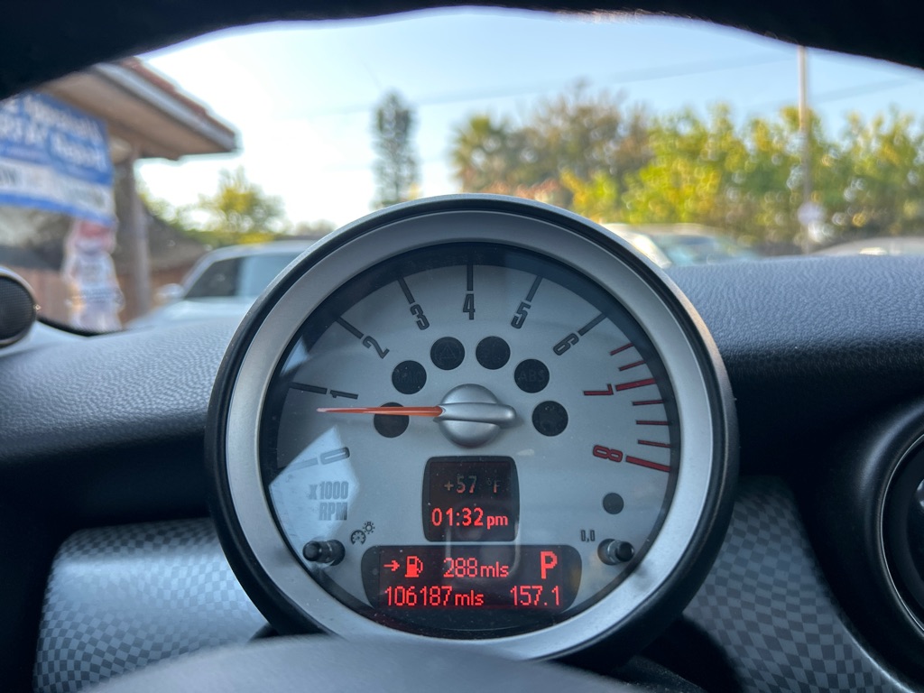 MINI COOPER 2010 MINI COOPER WMWMF7C57ATZ34556